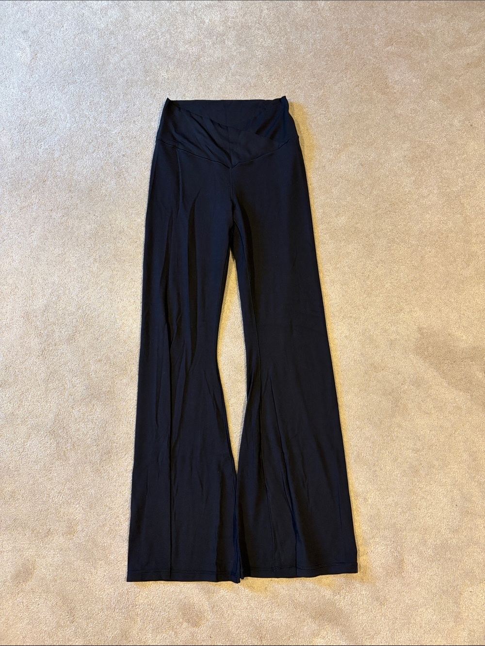 Aerie Offline Real Me high rise flare in black
